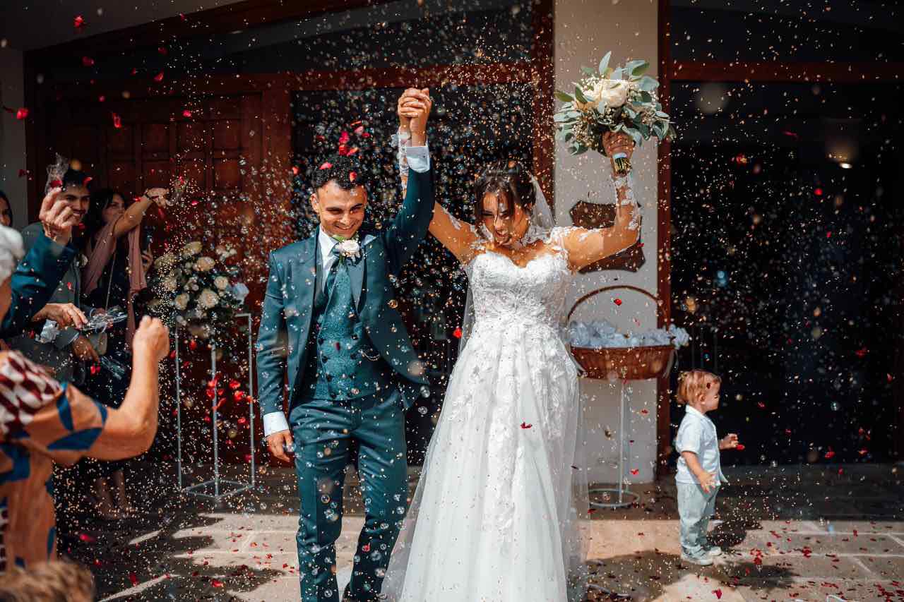 Uscita degli sposi dalla chiesa