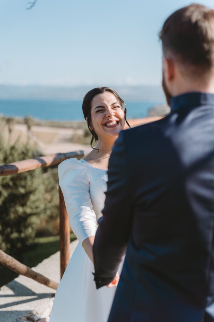 Sposa felice in Sardegna